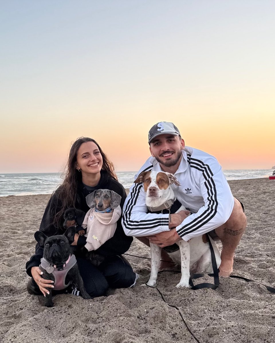 a veces la vida me pide mucho y yo solo quiero esto