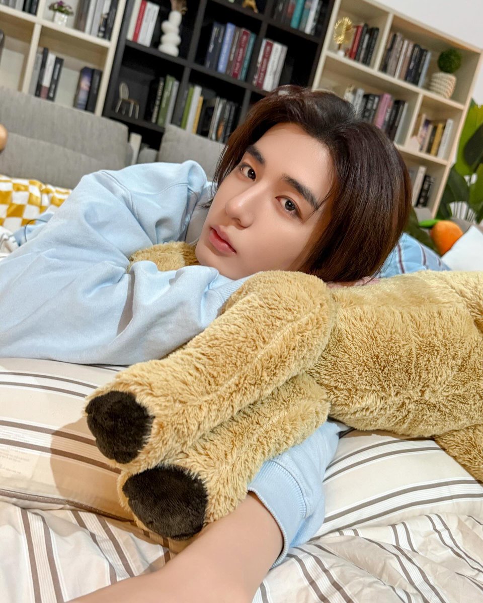 boynextdoorina's tweet image. [INSTAGRAM] 260201 — #LEEHAN

hari ini mimpi indah ya🤍

#BOYNEXTDOOR #보이넥스트도어