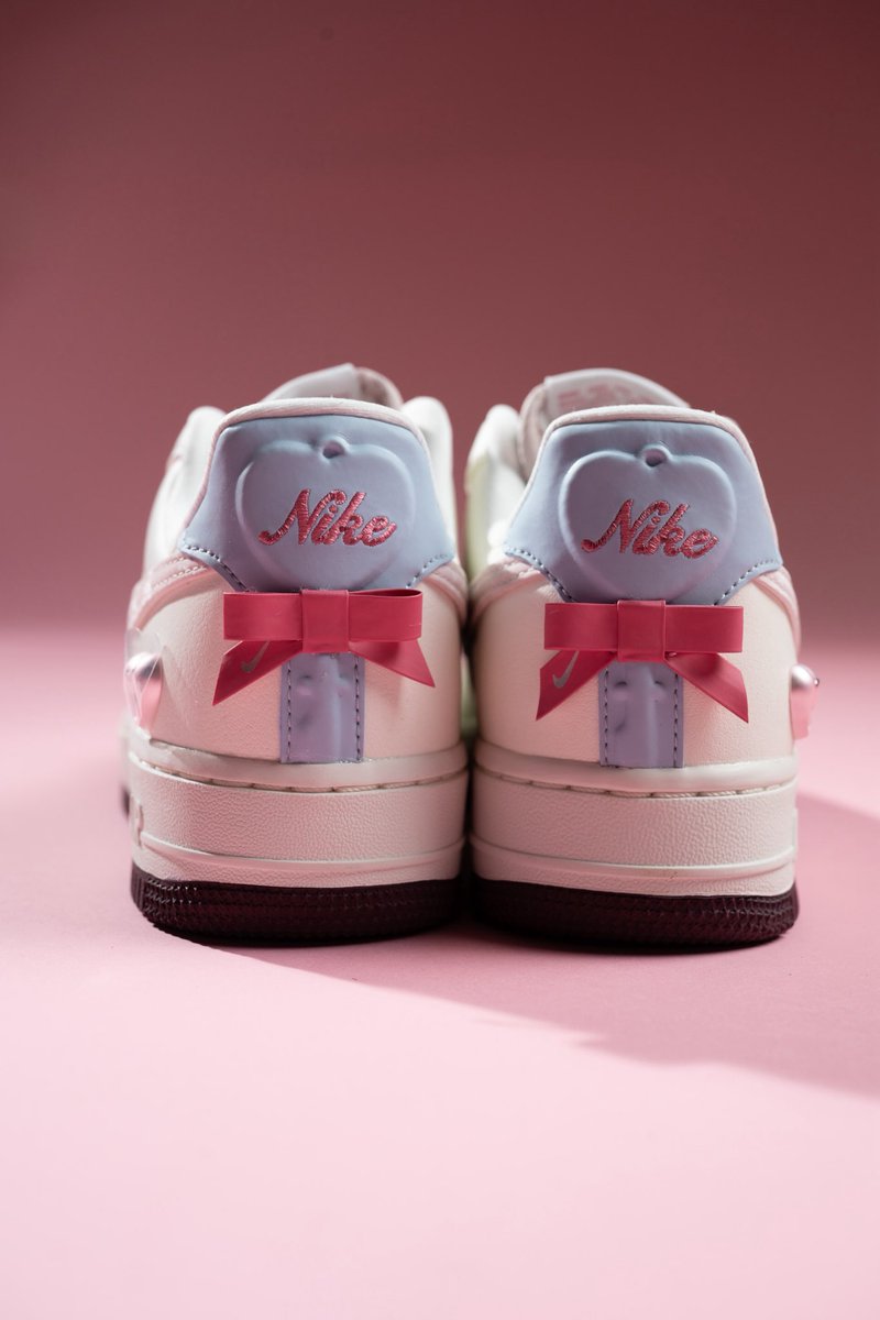 Sole Fly tweet media