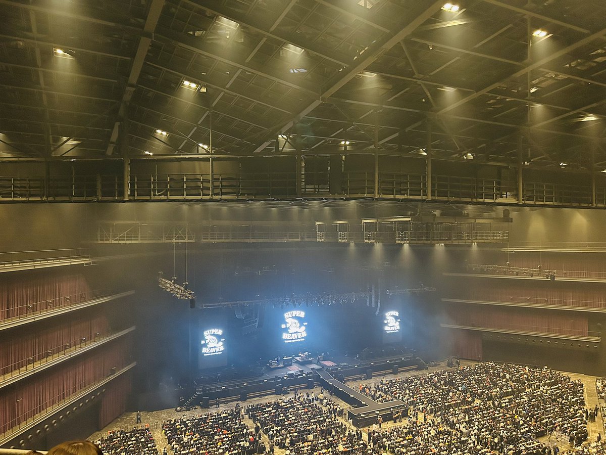 chibi_kankan's tweet photo. 昨日行って参りました。
初kアリーナ横浜
久しぶりのビーバー🦫
Lv7だったけど全体がよーく見えた✨️
ぶーやんのMCには毎回泣かされます😿
ありがとう

#SUPERBEAVER
#ラクダトゥインクルー https://t.co/Ur9UPc4S6y