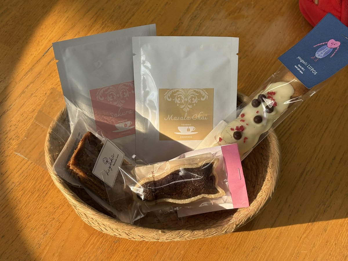 FMPiPi's tweet image. サンブラありがとう✨

・多治見市PRセンター2月企画展
「冬のご褒美、甘いひととき〜スイーツと紅茶の贈り物～」2/1-27
・三千盛222祭り
～熱燗と、地元5店舗の絶品おでん～2/22(日)10〜15時半
　　　　　　　　　ご紹介しました！
#サンブラ763