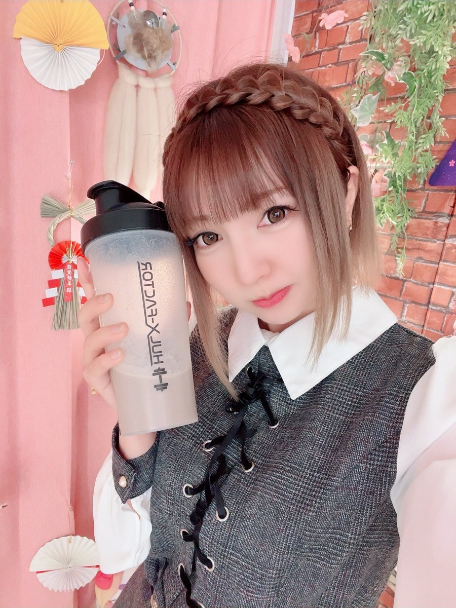 🍅#Mii ちゃん愛飲のプロテインはこちら✨ 昨日のYouTubeライブ🎶#歌枠