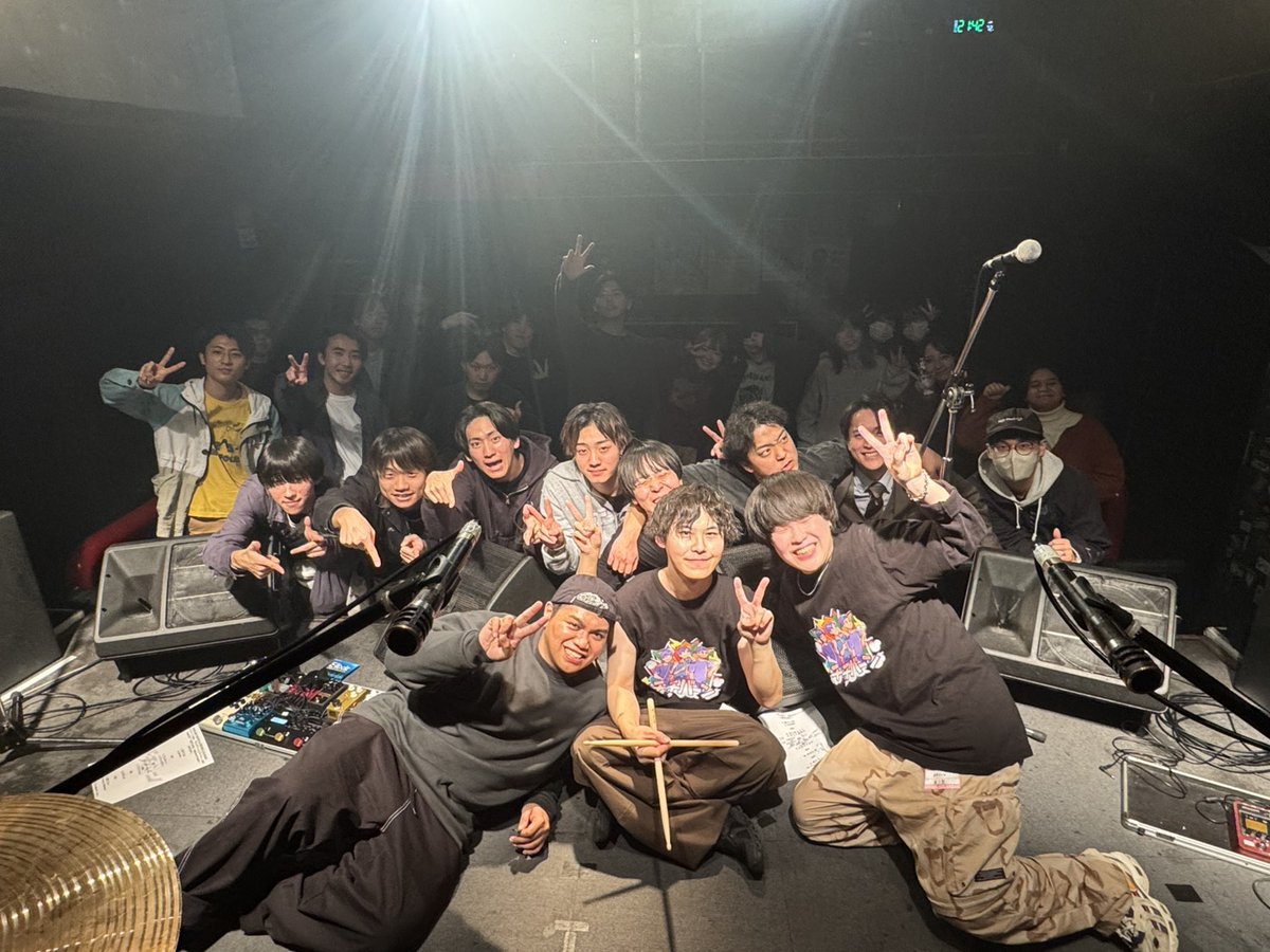 thithibaan's tweet photo. チチバーン pre.「チャチャっとパーリー」vol.1
~ 2nd EP「LiFE LiNE」Release Event !! ~

2026.01.31(SAT) at 四日市CLUB CHAOS

お越し頂いた皆様、出演アーティストの皆様、
四日市CLUB CHAOSの皆様、
本当に本当にありがとうございました！！🫶🏻

最高に胸熱な日になりました！❤️‍🔥

#チチバーン https://t.co/1VNuANkAYl