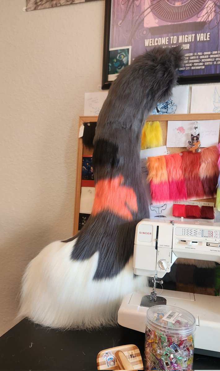 greenthatsblue's tweet photo. Did someone say WIP?👀

Test stuffing this gorgeous tail before cleaning up the markings and working on the base :)

#furry #fursuitwip #fursuitmaker #tail #furrytail #cat #fursuittail https://t.co/QAJgYsrnBL