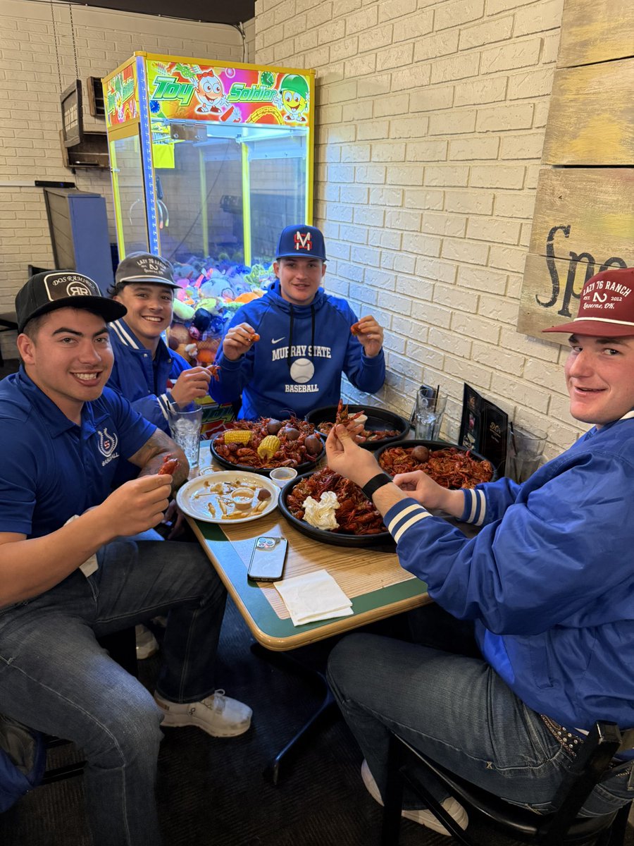 sambjorling's tweet photo. It wouldn’t be a trip to Louisiana without some good Cajun food at DC’s. 🦞🦞🦞
#LetItLoose https://t.co/K136obSZ1Y