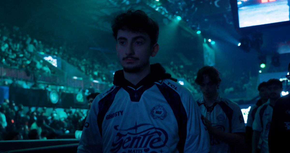 Ayman 📸 tweet media