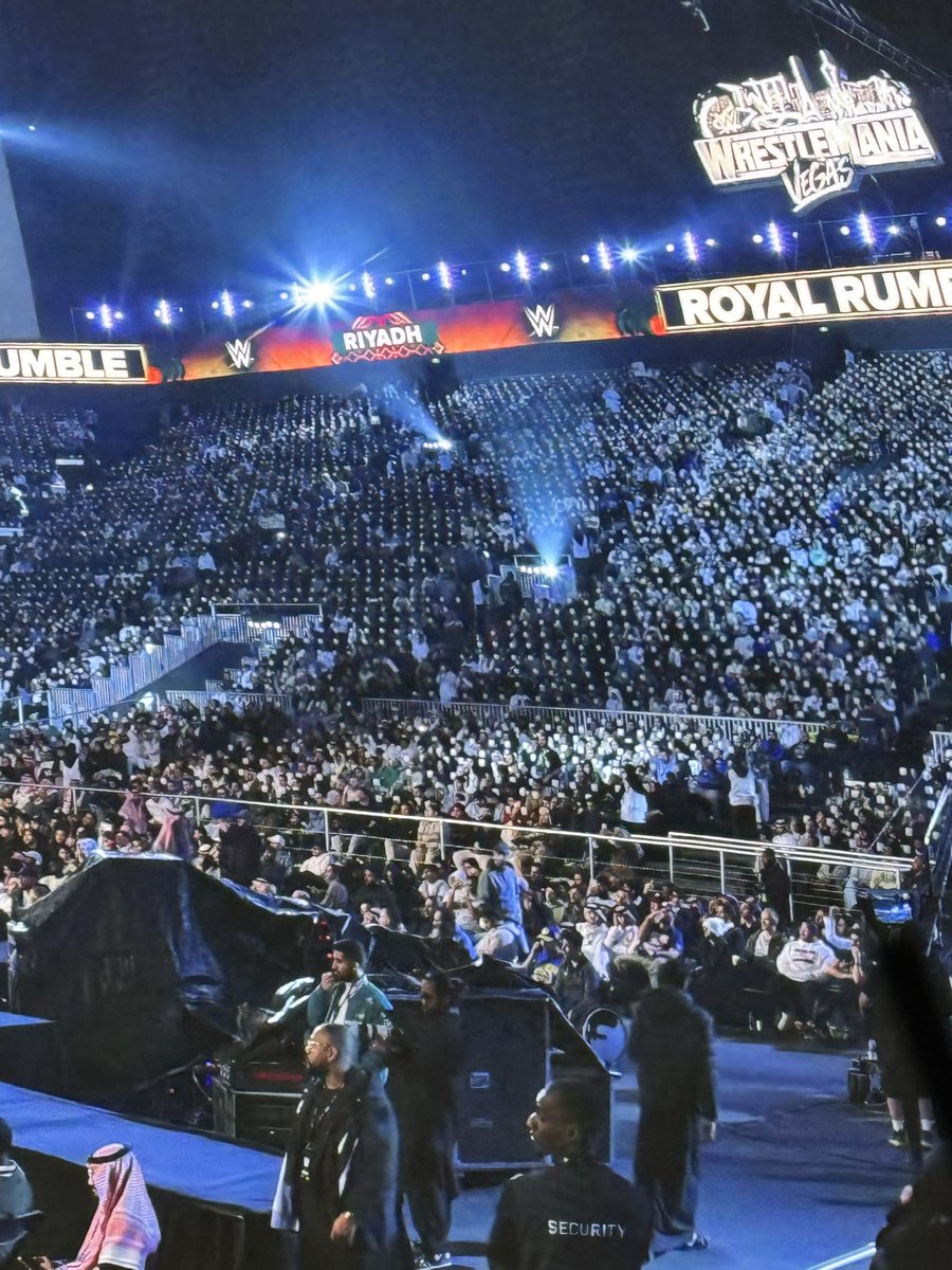 Mikey Dowling tweet media