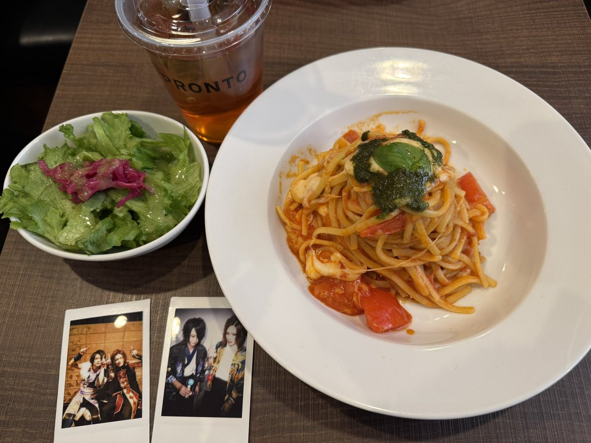 yukkachan0523's tweet photo. とんかつの口になってたのに日曜日定休日だったー😭なのでプロントでパスタ🍝いただきます🙏🏻やっぱりこの真剣にけん玉に取り組む自然な姿のお二人がよき💙❤️masaさんのお写真すごすぎる😭いつもありがとうございます😭
#天照
#amaterase https://t.co/lzRk03FPZB