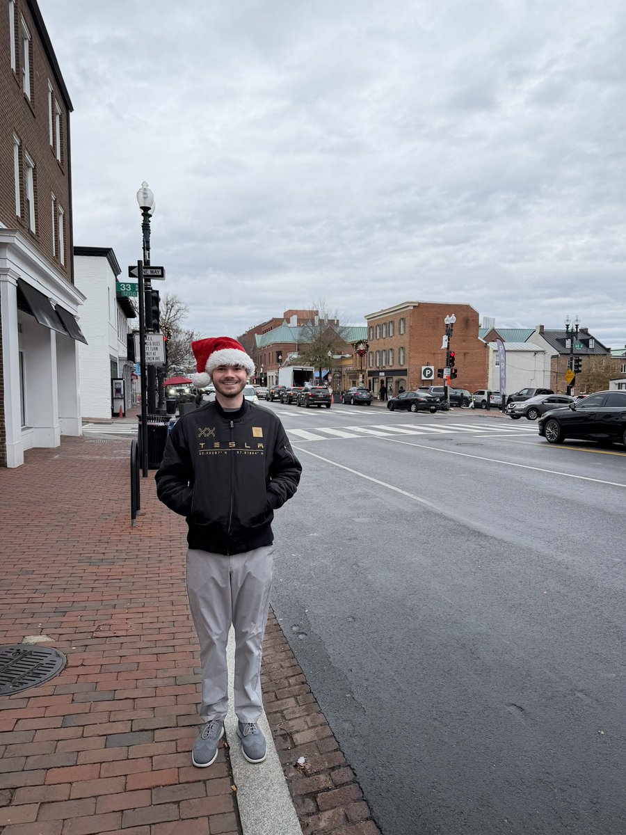 Rob Hood tweet media