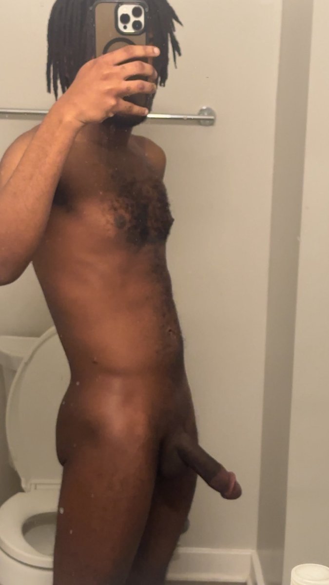 yourBBCpapi's tweet photo. how are you spending your saturday night? https://t.co/5XfYoIVnEy