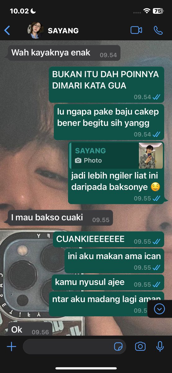 dinoceanic's tweet photo. absen selain mingtaduitkak yang menganggap transmart tempat fancy (gw no urut 2) https://t.co/fM6QTIxxRd