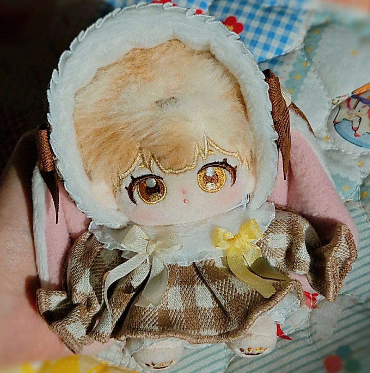 #버들보들
#땅콩버들
👗:<a href="/BabeRibbony/">베비리보니🎀</a> 

#벼트니_한켠