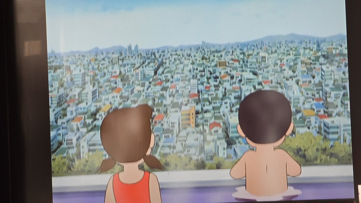 ミニドラと温泉エッグ2004…
ミニドラと一緒に裏山で温泉に入るのび太。ついでにしずかも誘って混浴♥️最高～