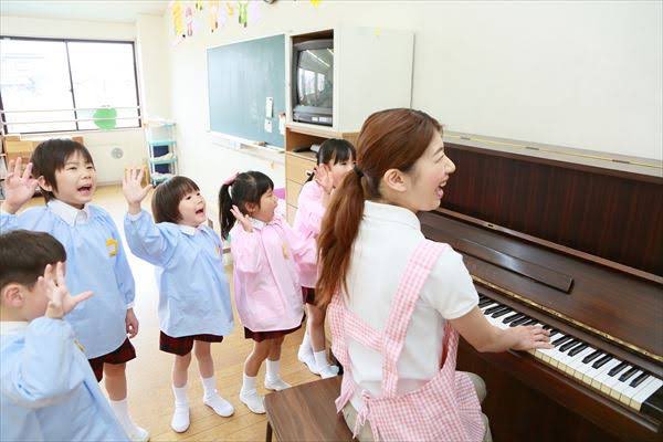 turn_over2026's tweet photo. 掌に刻まれた歪な曲線何らかの意味を持って生まれてきた証 https://t.co/cPIklefSqY