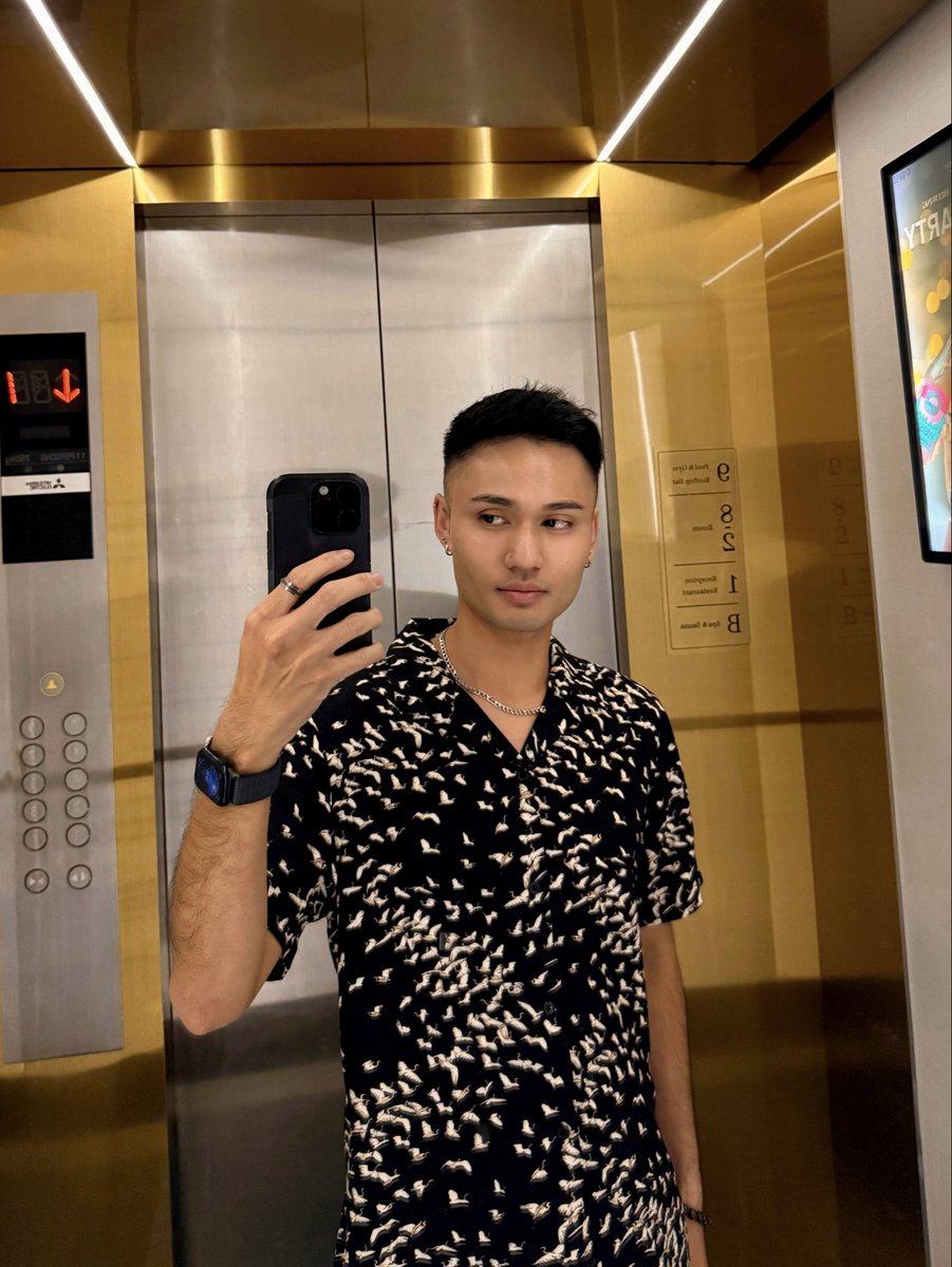 ethanjle's tweet photo. the homeland is treating me well 🥰 https://t.co/SfCmUIWEHL