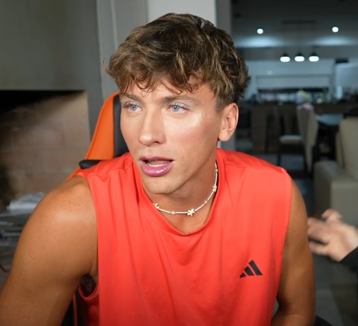 Ig de la rubia? JAJAJAJAJAAJJAJAA
#margeliters