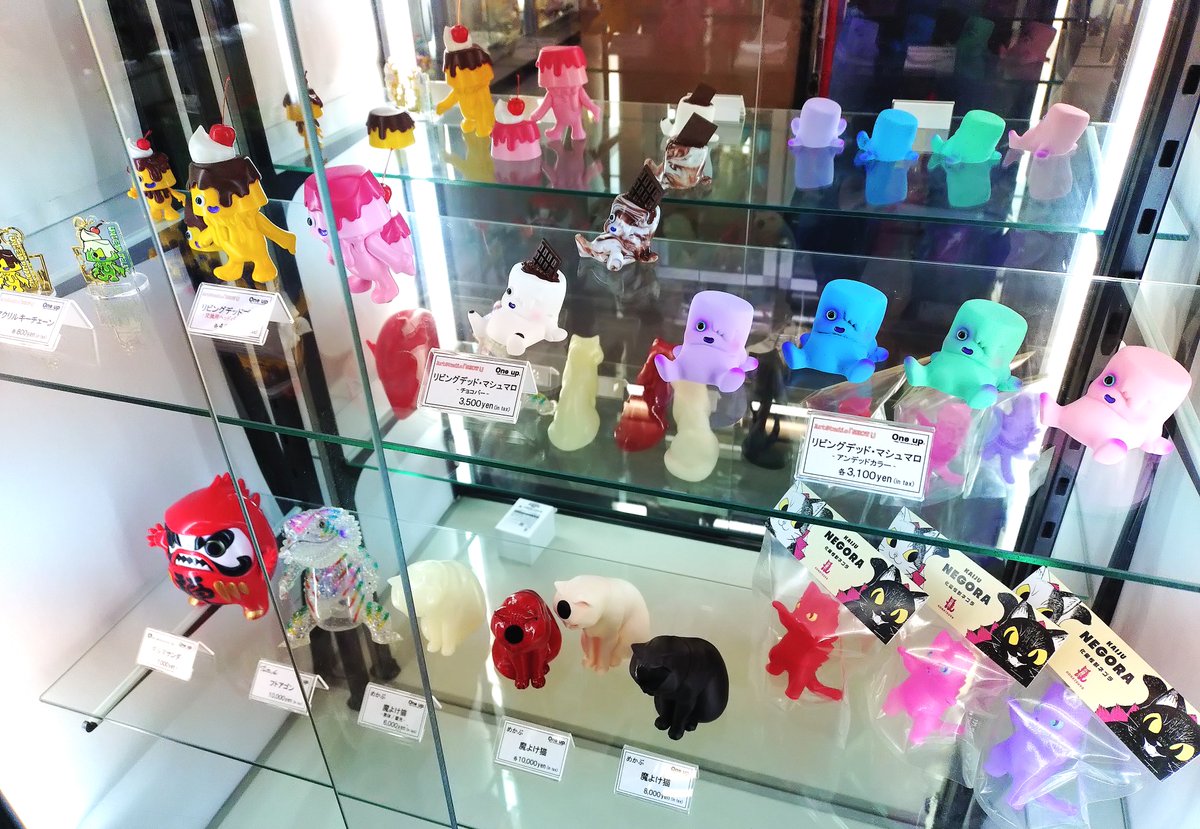 Art Studio「SHOT！」 さんの リビングデッド マシュマロPREMIUM One