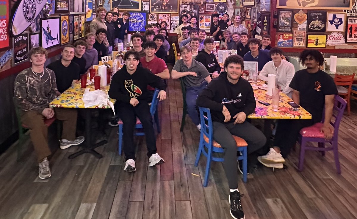 GoConqsBB's tweet photo. Our final team meal before we start our journey!
Thank you so much to the staff at Tia Juanita's on Bolivar Peninsula for their great service and hospitality. Also, thank you to the anonymous family of one of our players who took care of our meal tonight!
#BackThePACK #DodgeBall https://t.co/DY8pWvRJci