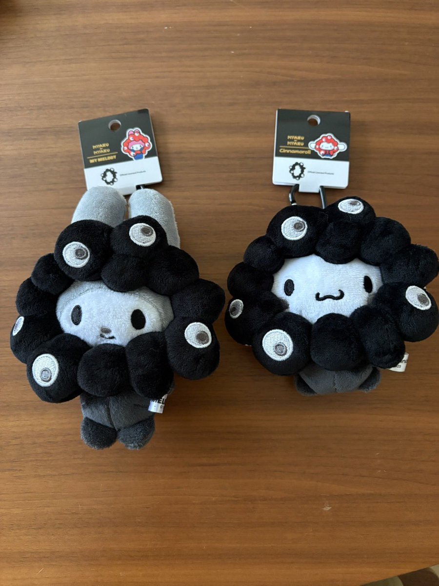 ainde22's tweet photo. 【譲or売】
シナモンロール、マイメロ
黒サンリオなりきりぬいぐるみ
¥3,520定価

【欲】
・推しカラーサンリオなりきりぬい
(ポチャコ)(キティ)

・ノーマルカラーサンリオなりきりぬい
(クロミ)(ポチャコ)(キティ)

・黒サンリオなりきりぬい
(ポチャコ)(キティ)

#EXPO2025 #ミャクミャク #サンリオ https://t.co/AR9srkoCui