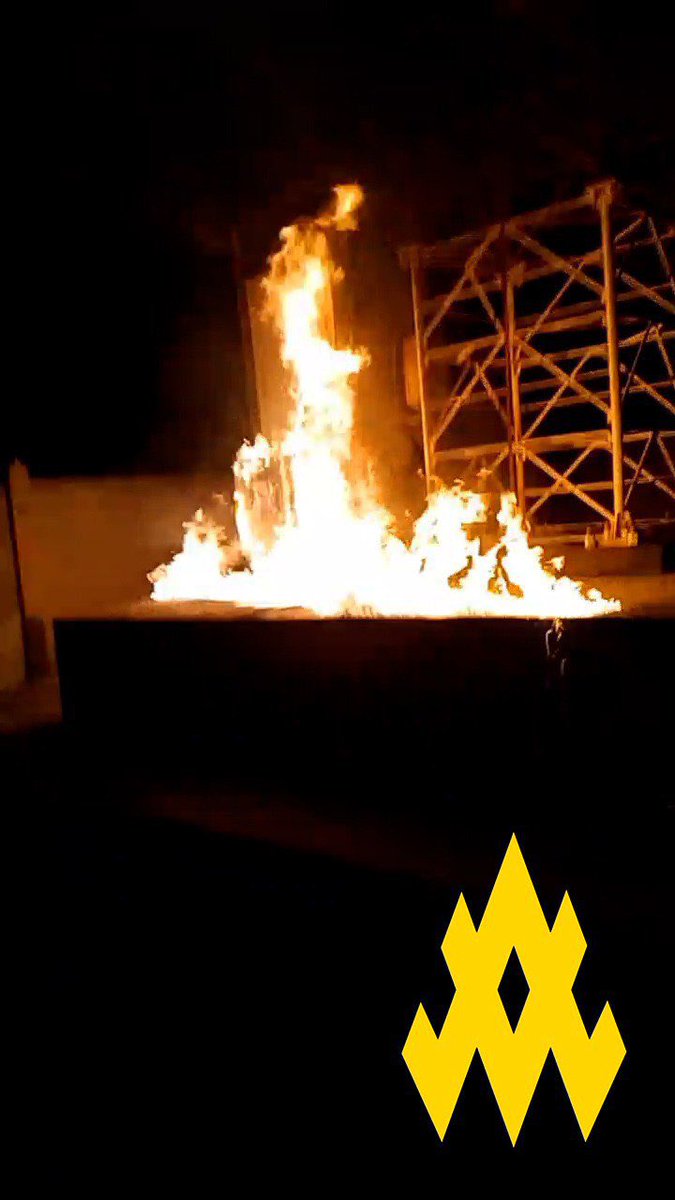 Maks_NAFO_FELLA's tweet image. 🔥 Partisans of “ATESH” blew up the transformer cabinet of the communication tower near Strilkove on the Arabatskaya Strela, where the equipment of the Russian EW system was located.