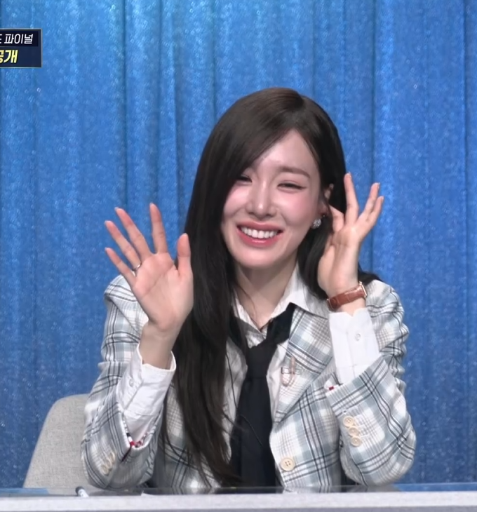 หน้าตาก้อน่ารัก ยิ้มก้อน่ารัก แต่งตัวก้อน่ารัก พ่กยองวอนมันจะไปไหนได้