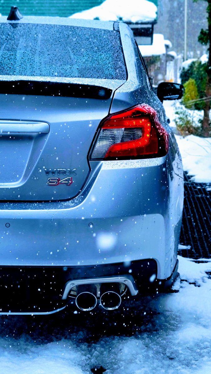 kei_wrx's tweet image. 乗って所有して分かった。
シルバーめちゃくちゃ格好良いぞ‼️

何故少ない！？
増えたまえ！！

#シルバーはいいぞ
#SUBARU
#WRX