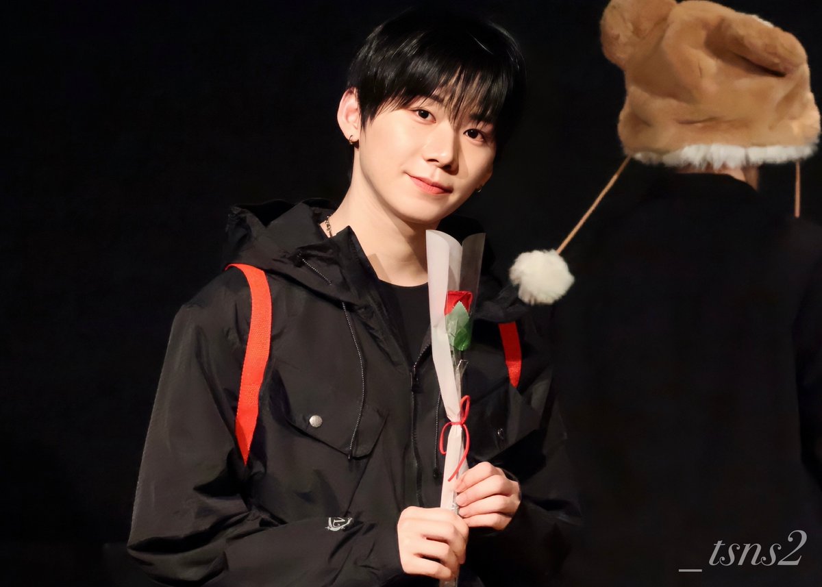 𝐜𝐡𝐚𝐭𝐨𝐧𝐚𝐢𝐦𝐞𝐞 tweet media