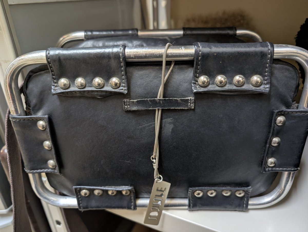 𝒔𝒆𝒍𝒆𝒄𝒕 𝑳𝑬𝑴𝑶𝑵🍋2/8ロマアラ2階I-9.10 (@kirasupi) / Posts / X