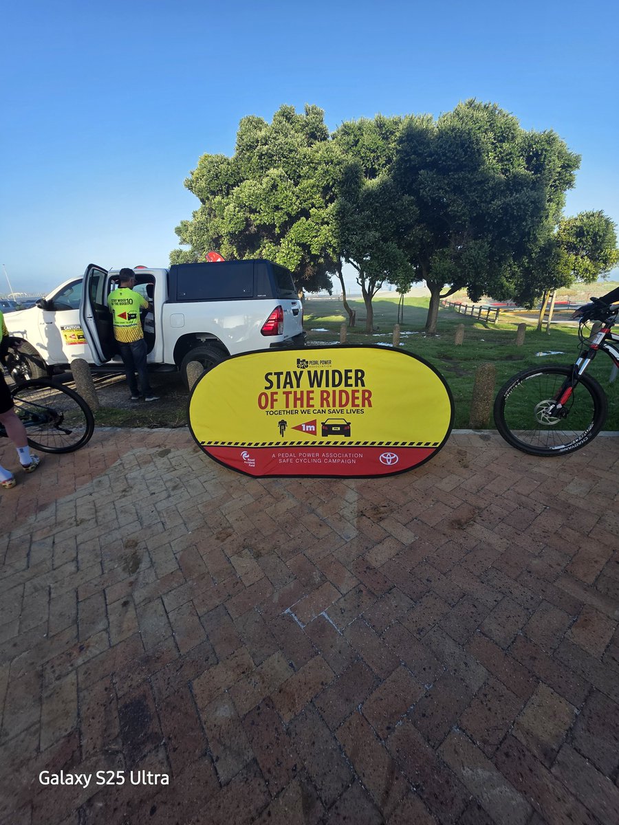 Corné du Preez tweet media