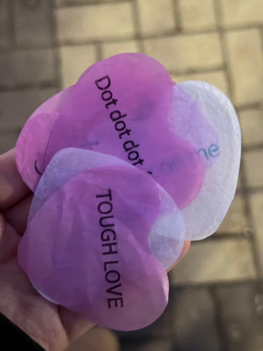 ljkloops's tweet image. ONEW
TOUGH LOVE
MARCH 2026 

-

Tough Love 
X, Oh Why? 
Dot dot dot (...)
Lie 
Flex on Me

샤이니 온유 #ONEW #온유 #オニュ #オンユ @ONEW_GRIFFIN