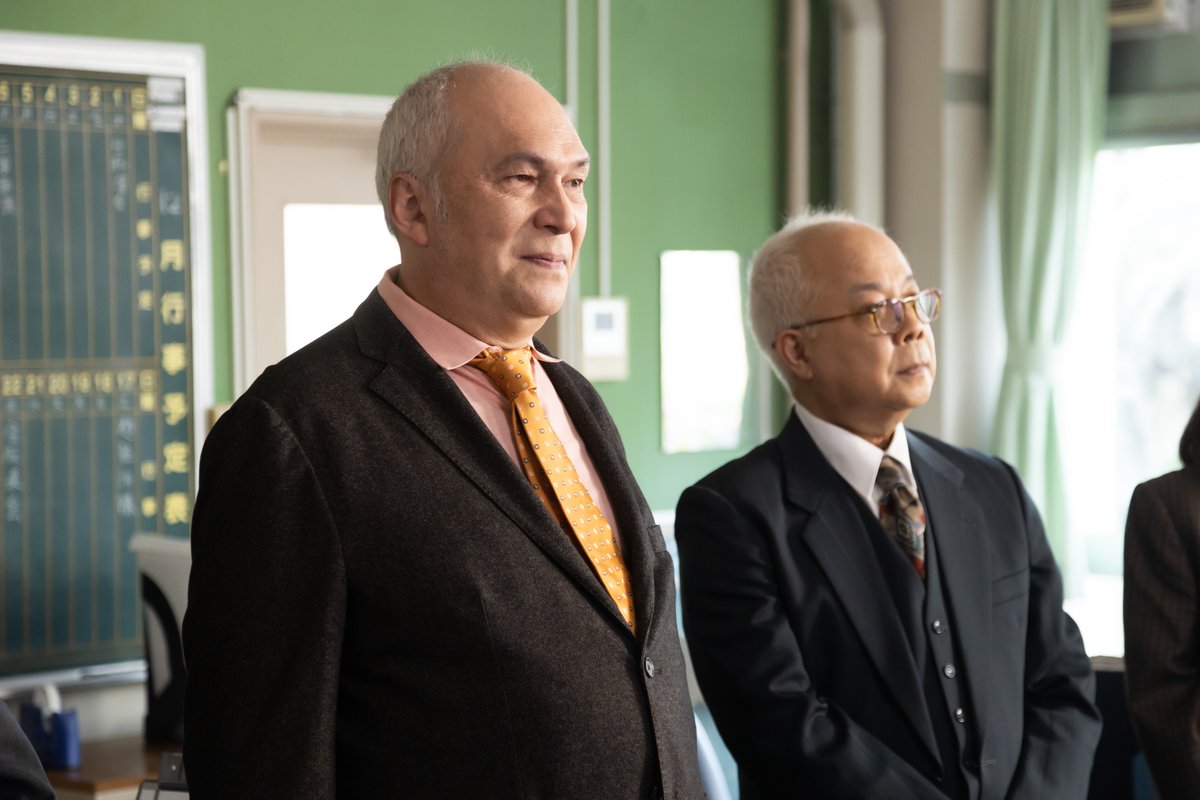 oishikyushoku's tweet photo. ドラマ「おいしい給食 season3」にご出演いただいた、モーリー・ロバートソンさんがご逝去されました。

モーリーさんが物語に吹き込んでくださった新しい風は、今も私たちの心に深く残っています。素敵な時間を本当にありがとうございました。

謹んでお悔やみ申し上げます。 https://t.co/mWCjsiMyrK