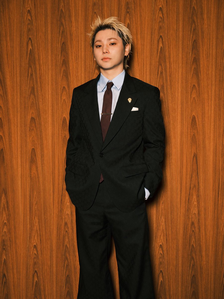 This is what quiet power looks like!
#NijiroMurakami #村上虹郎 #Gucci