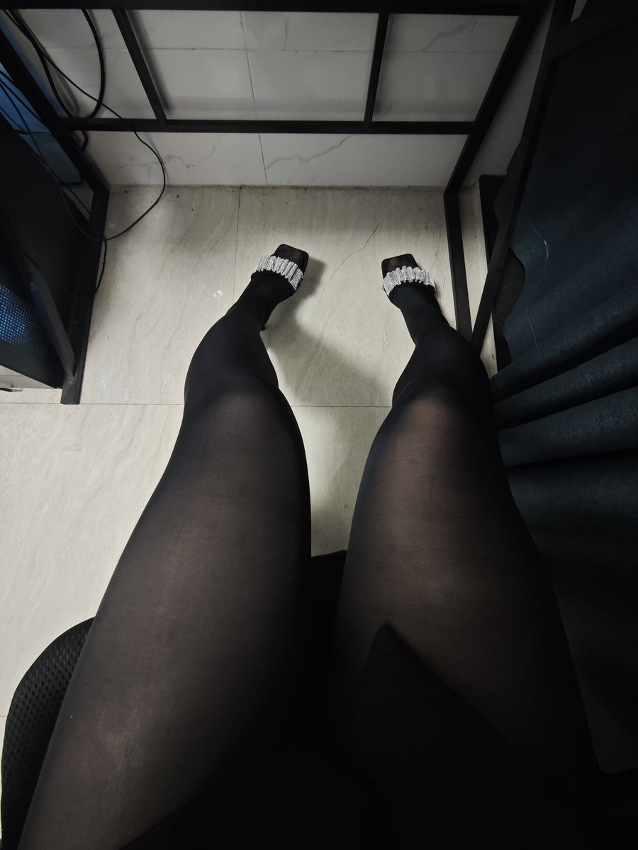 好想不用上班啊！这样就有时间让我瘦身雌堕！穿好看的衣服！#伪娘 #伪娘肉便器