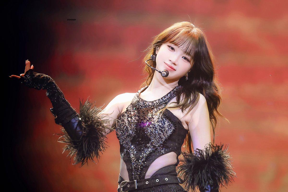 260201 🔥

#르세라핌 #LE_SSERAFIM 
#김채원  #KIMCHAEWON