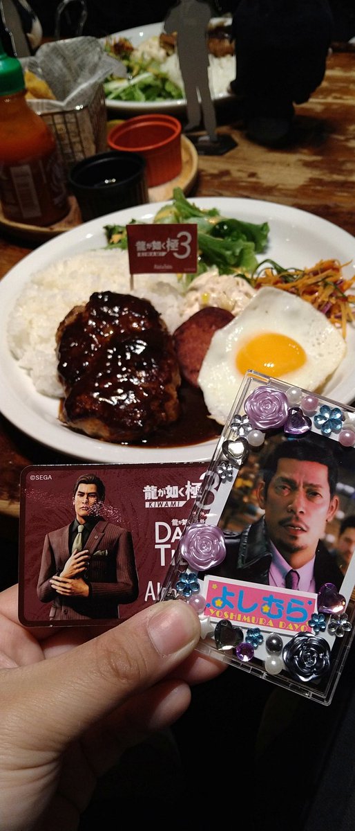 コーンさんページ　⭐︎6点おまとめ⭐︎ 👔🏝️🌺⚙️