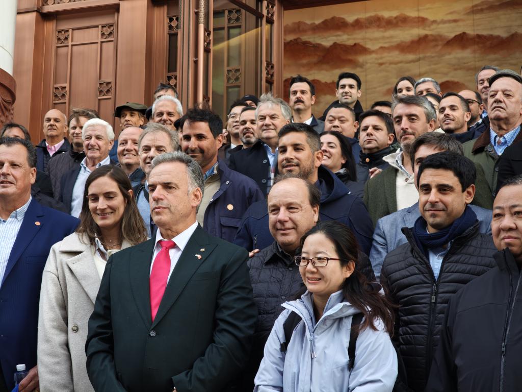 Culminó la actividad del primer día de la visita de la delegación uruguaya a China