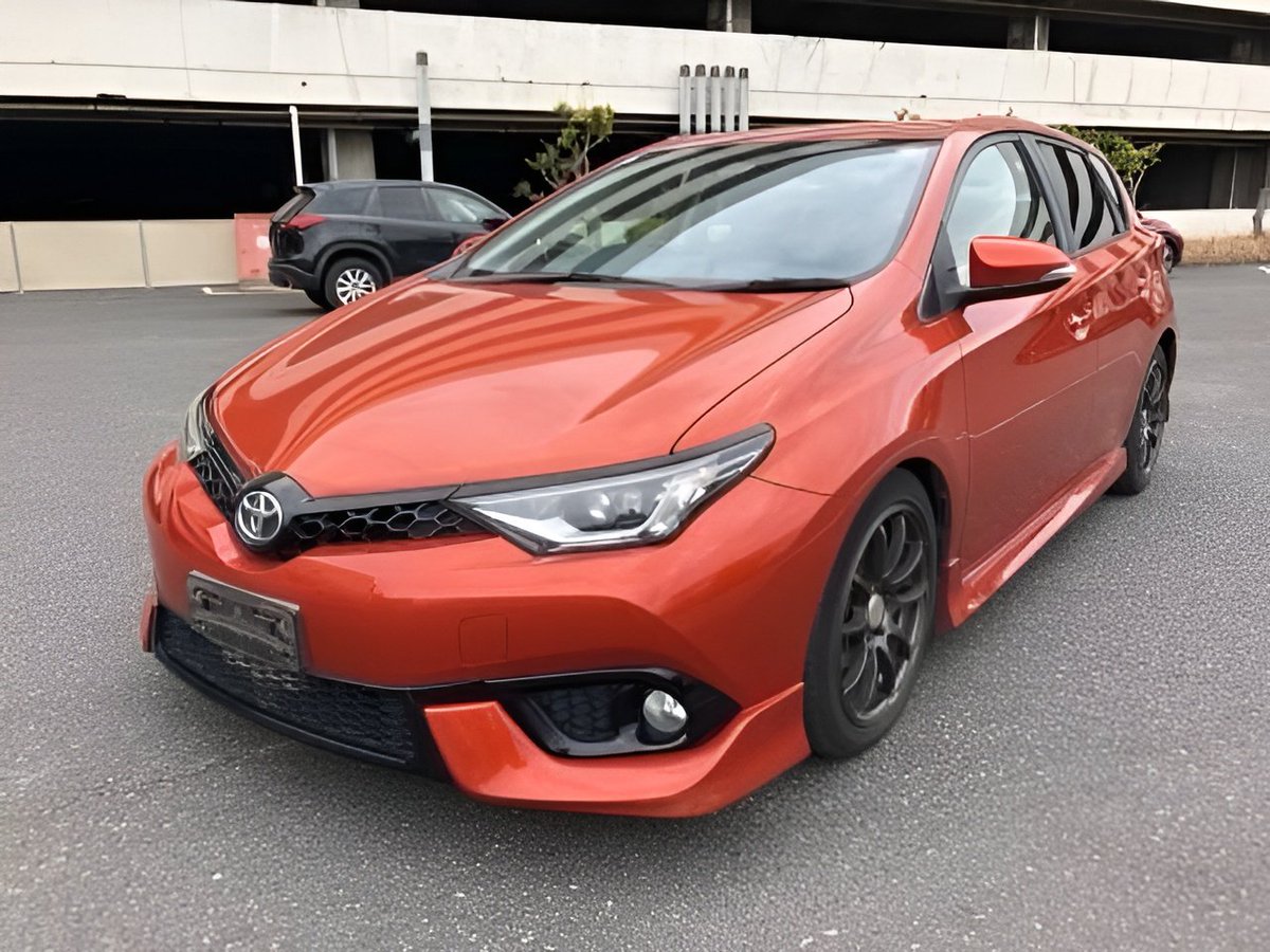 bokautoview's tweet photo. 2016 Toyota Auris 120T RS Package available.
1,190cc petrol | AT | 2WD
147,000 km | 5 seats | Orange
Secure with just 30% deposit.
CFR: USD 7,014
WhatsApp: +256 742 294 904
Drive for less with BOK Autoview.
#BOKAutoview #ToyotaAuris #DriveForLess #CarsUG https://t.co/Loow8Ta9zS