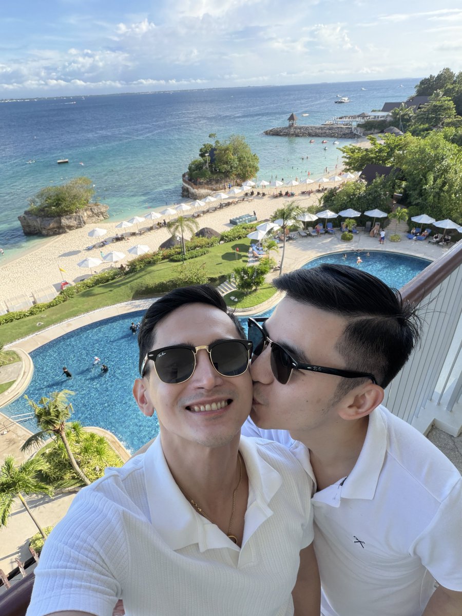rammancelita's tweet photo. 13 months with Yu 💖 #RamVin https://t.co/MZTlymqKla