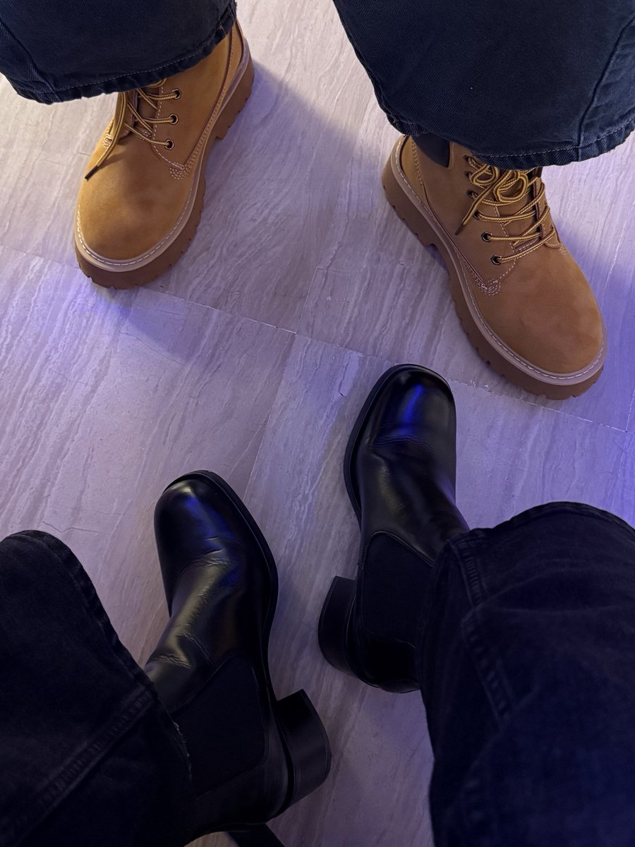 𝔭𝔞𝔲𝔩𝔞 tweet media