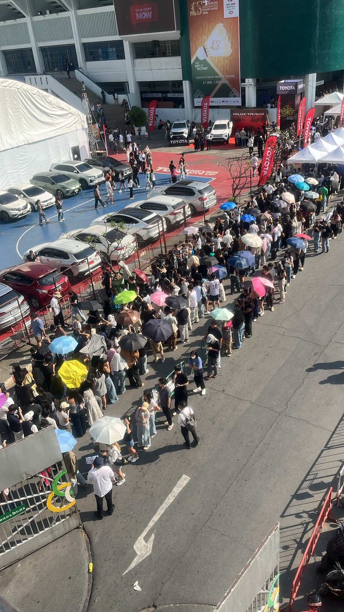 2311 🛸 tweet media