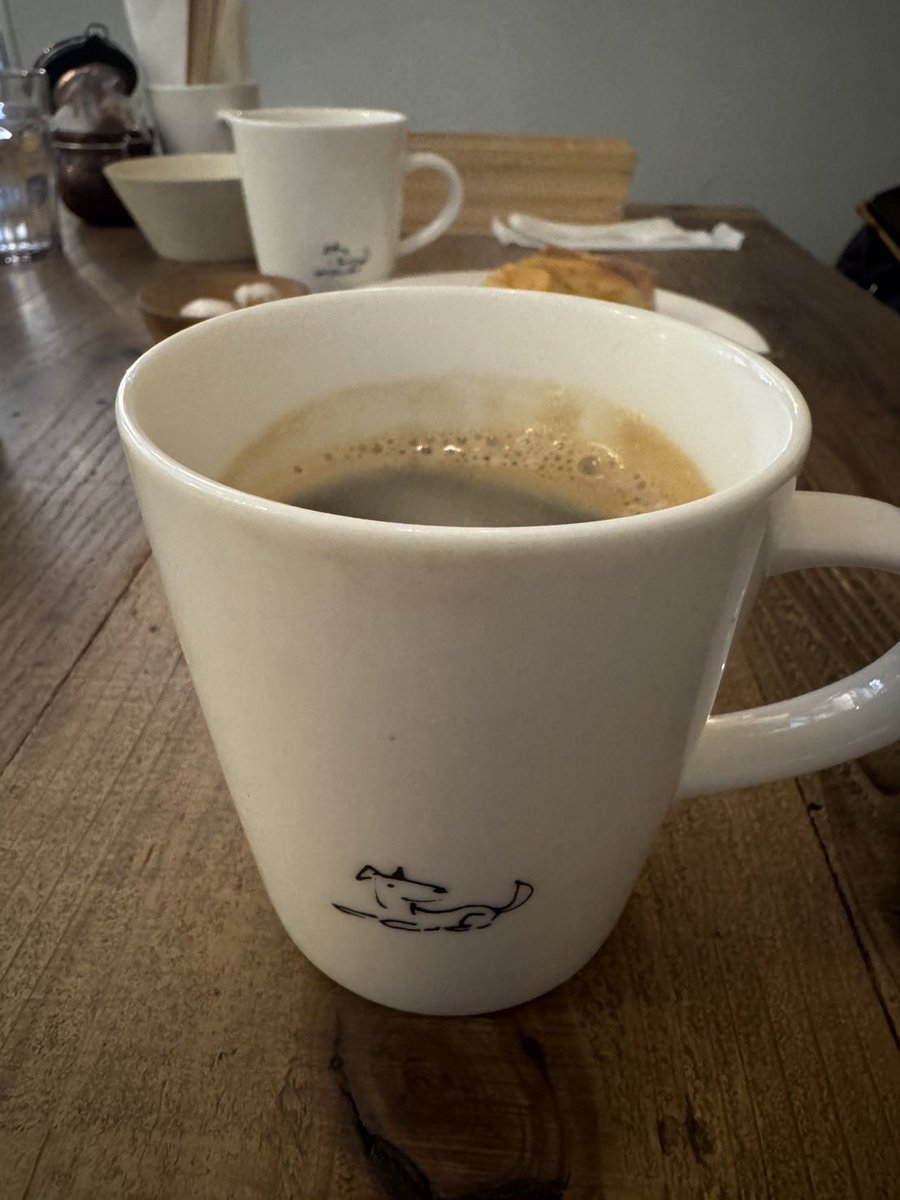 q26cFq43FtOBPAM's tweet image. この前行った埼スタのワンコイベントに出店してた #キッチンカーひまわり の唐揚げが忘れられなくて今日は調布に出ると聞きつけ追いかけて来た🤣やっぱりうまいっ‼️ #Paston のランチも美味しかったし唐揚げも最高だし❣️免許更新だけが最悪😱