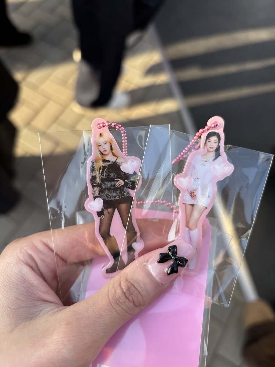 🤖🐯 tweet media