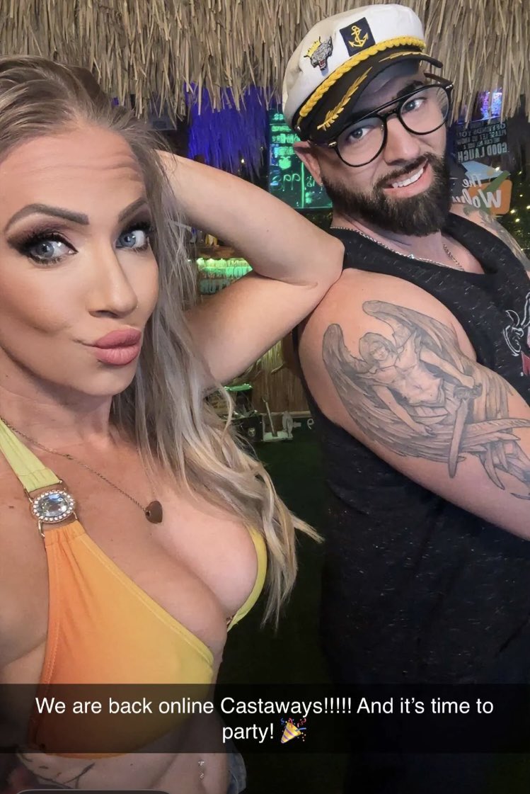 Bigbananamilfshake \Battles/\Boobs/\Bananas/ 🍌🏝️ tweet media
