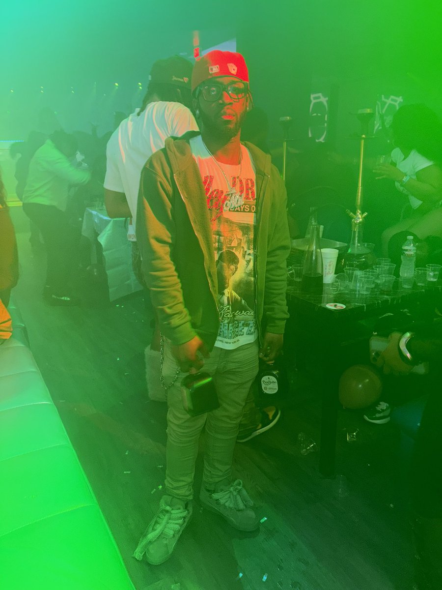 JBaannd 💰 tweet media