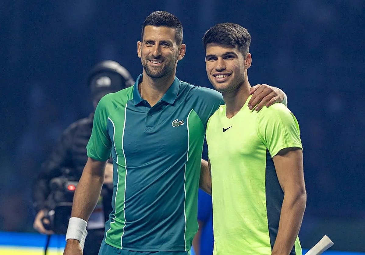 2010MisterChip's tweet photo. Las 4 finales de Grand Slam con mayor diferencia de edad las han ganado los jóvenes:

Connors le ganó a Rosewall en Wimbledon 1974 (18 años de diferencia).
Connors le ganó a Rosewall en US Open 1974 (18 años de diferencia).
Alcaraz le ganó a Djokovic en Wimbledon 2023 (16 años de diferencia).
Alcaraz le ganó a Djokovic en Wimbledon 2024 (16 años de diferencia).

La mayor diferencia de edad en una final con victoria del "abuelo" data de Roland Garros 2022 cuando Nadal derrotó a Ruud con 13 años de diferencia entre ambos.