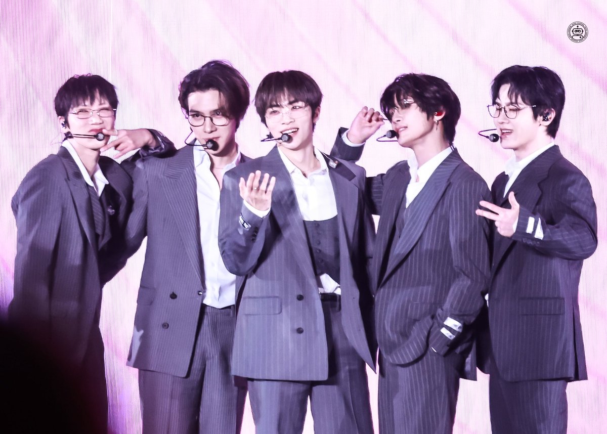 260201 SMT

#肖俊 #XIAOJUN #샤오쥔
#WayV #威神V  #シャオジュン