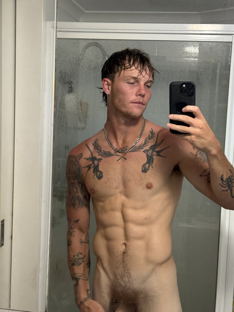 Aaron Hydes tweet media