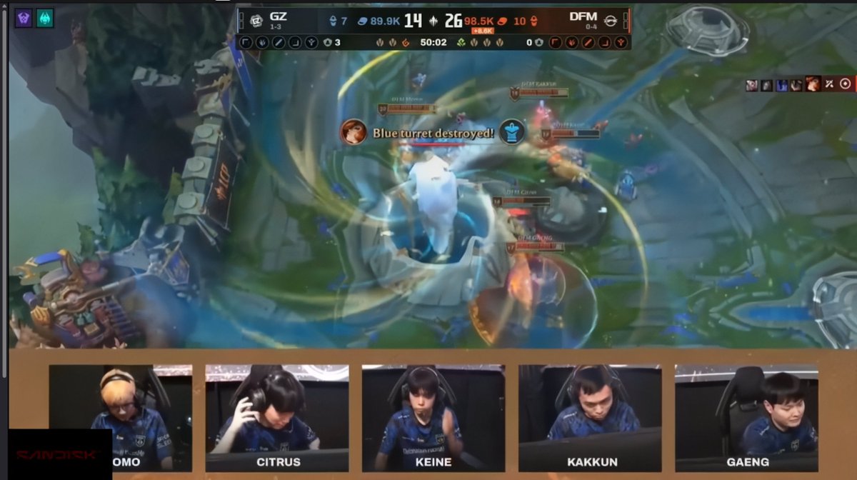 DFMのLoLは1ゲーム獲ったぞ！！！

VALOも頑張れ…！
#DFMWIN