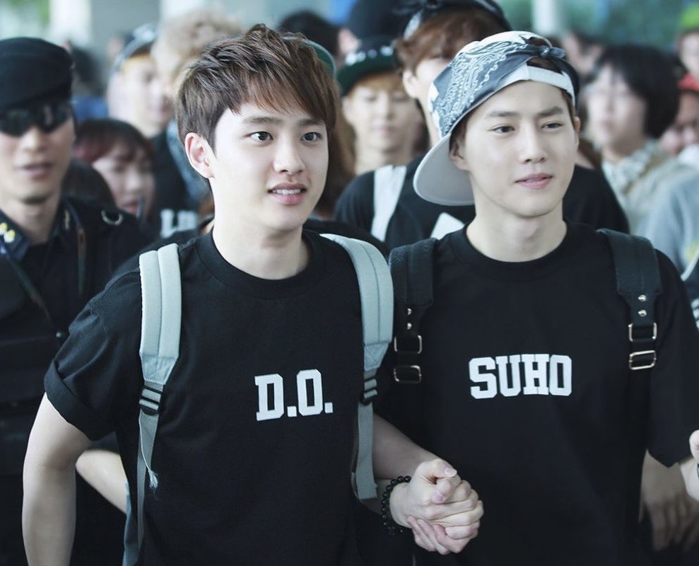 doriidks's tweet image. 김준면 도경수 언제 이렇게 큼