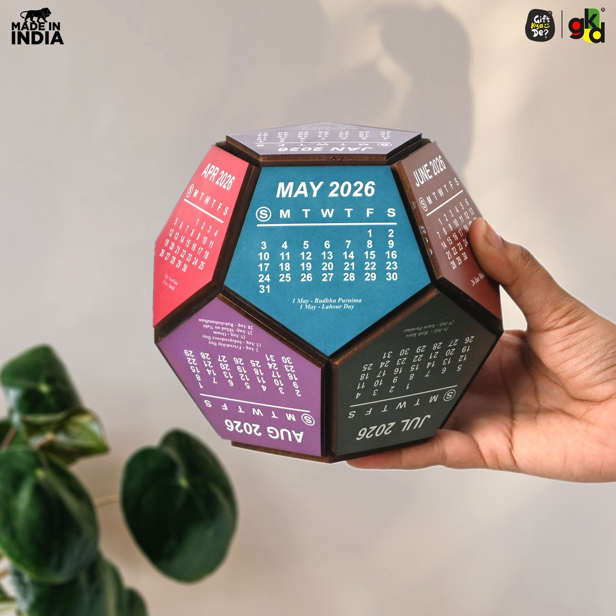 GiftKyaDe's tweet image. A calendar that fits your space. ✨📅

The Pentagon Calendar keeps time visible with a clean, modern design that blends seamlessly into desks and workspaces.

#GiftKyaDe #DeskDecor #OfficeEssentials